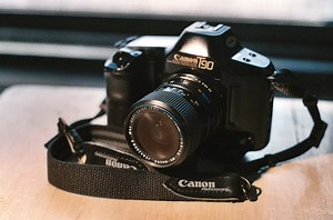Canon T90