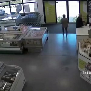 Tiger Woods seen grocery shopping in Jupiter, Florida
