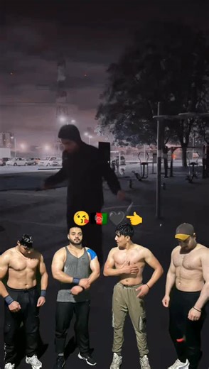 Vidéos de Afghan Box (@afghanbox) avec original sound - user30901975900