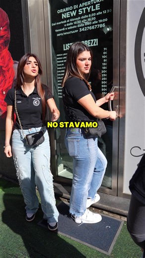 Come vorremmo rispondere ai clienti vs come rispondiamo veramente 😂 📍Viale Moncada 19, Catania (librino) #capellidonna #extensioncapelli #capelli #donna