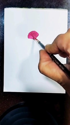 Painting a Perfect Circle ⭕🎨🖌️ | Acrylic Painting #shorts #acrylicpainting