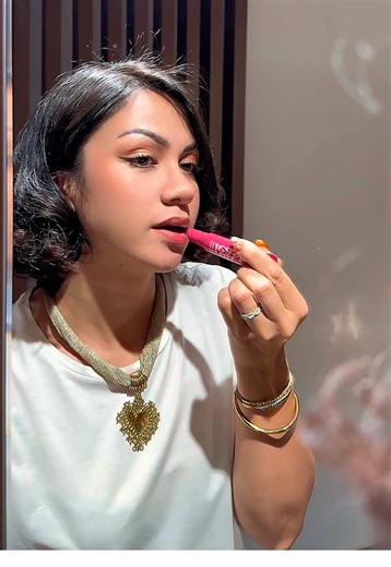 Crash Test du baume à lèvres coréen Unleashia / teinte Ibiza 💞 Disponible chez @Cherry Beauty