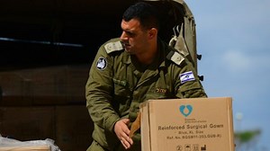 Les services secrets israéliens ont-ils volé des millions de masques aux Français ?