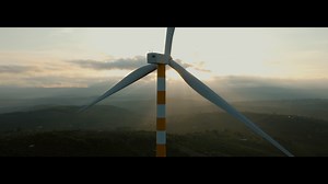 9.3K views · 184 reactions | With its Super-Wide FOV, ultra low-latency, and HD image transmission, DJI FPV is the perfect way to feel the thrill of flight. IG: @howmanycountry | DJI | Facebook