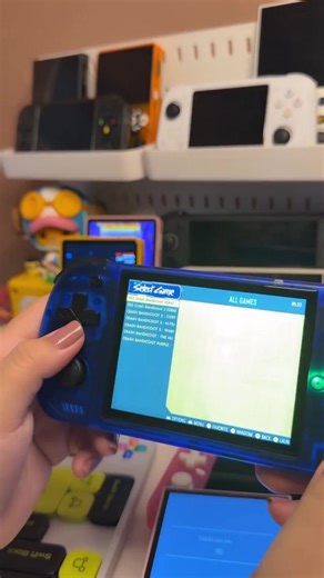 Alphawolf | R46H WiFi Retro Handheld Game Console 4.2 Inch IPS Screen ARM 64-bit Quad-core Linux System