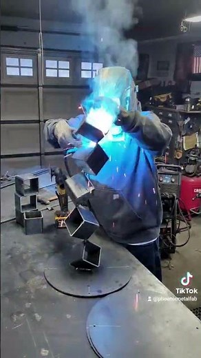 metal sculpture #metalart #metalfabrication #welding #welder #weld #art #sculpture #artist