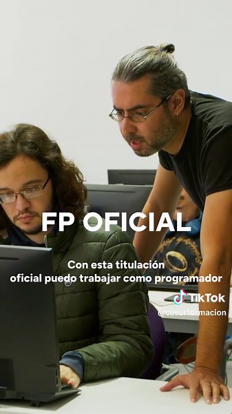Plazas limitadas en FP Informática. Estudia en Cesur, centro líder de FP. ¡Matricúlate ya!