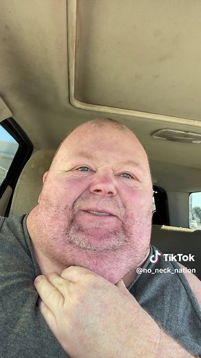 THE-REAL-NO-NECK (@no_neck_nation)’s videos with original sound - THE-REAL-NO-NECK