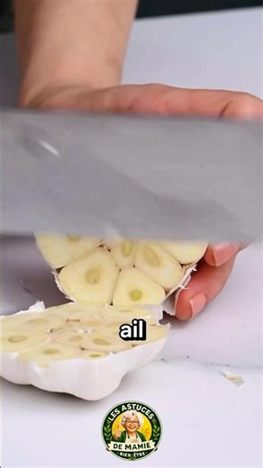 You've Been Cooking Your Garlic Wrong for Years! 🧄😳#healthtips #wellness #tips #eatwell #hack
