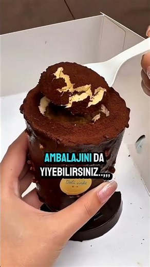 “Bu Tatlının Kabı Bile Yeniyor! 😱 Japonya’da Her Şey Tatlı Olmuş! 🍨🇯🇵”