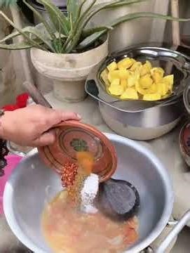 Delicious Shimla Mirch Recipe | Easy & Quick Capsicum Recipe | Taaruf Cooking