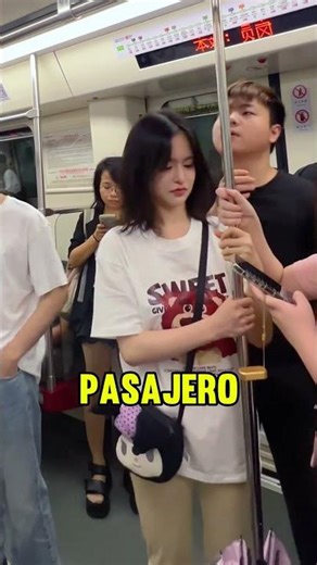 ¡El día más vergonzoso de la chica! 😳🙈