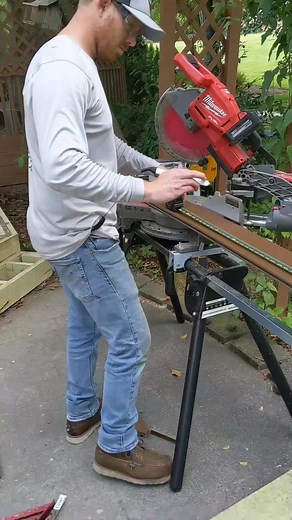 3.7K views · 25 reactions | what is your #mitersaw setup ? #milwaukeetools #sawstand #evolutiontools #builttough #revive | Revive Home Tips | Facebook