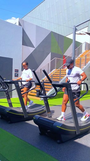 10K reactions · 32 shares | Couple workout  #foryou #viral #trending #couple | Koking Fit | Facebook