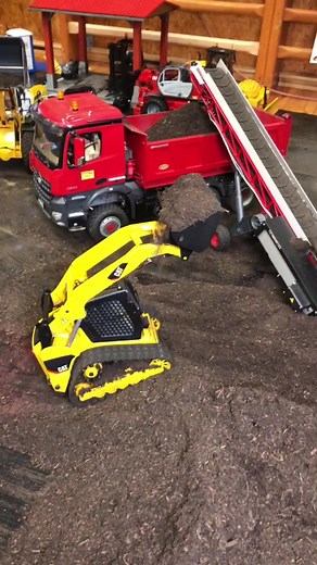 Exciting RC Action with Bruder Toys and Caterpillar Models