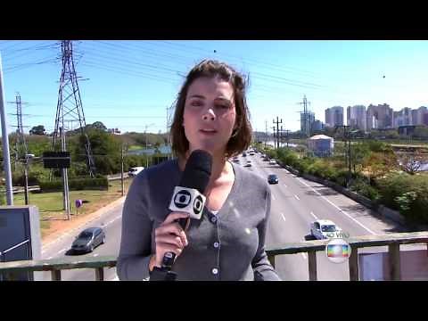 Michelle Loreto espetacular com farol aceso