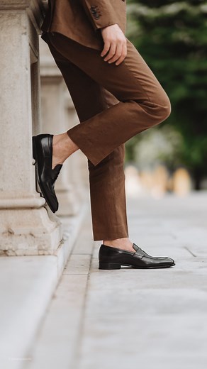 63 comments | How to keep your shoes looking new  Using a shoehorn...