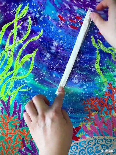 海の中のタツノオトシゴとサンゴをカラフルに描いてみよう！ #painting #art #watercolor