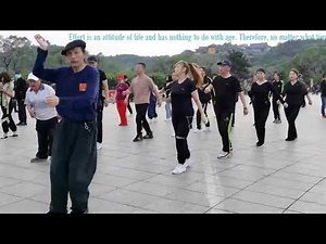 Old man 70 years old, practicing dance! The jump doesn't matter, happiness is the first choice
