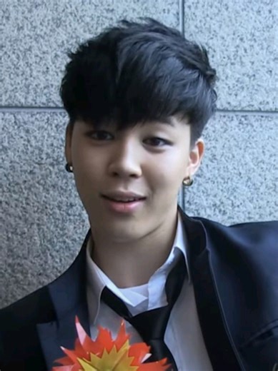 Jimin's Energizing Performance at the Bridge