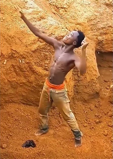 high kick fail, roof jump fail🤣🤣 #shorts, #fails, #funny, #humor, #viral