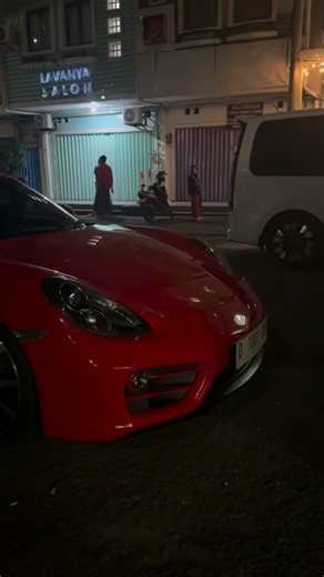 Alhamdulillah🥹 Kebahagiaan seorang mentor bisnis adalah ketika melihat orang yg dimentorinya sukses tanpa riba. Selamat pak Tantan #porsche cashnya Barakallah❤️ . #motivasi #antiriba #sedekah #bandung | Ir Randu Sekti Wibowo