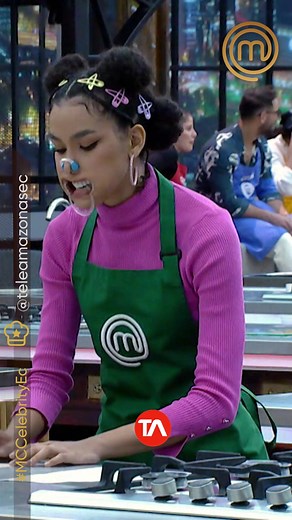 #MCCelebrityEc | ¿Alguien entendió algo de la receta? 🫠 Los retos están potentes en MasterChef Celebrity Ecuador 😅