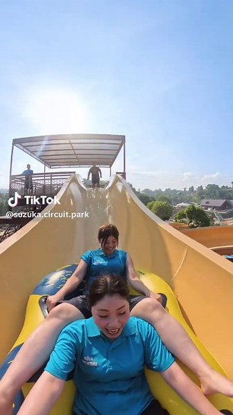 プールオープンまであと15日🏝️天気が良かったのでスライダーを滑ってみた！ #鈴鹿サーキットパーク #テーマパーク#プール#アドベンチャースライダー