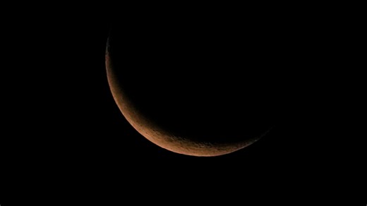 See a razor-thin crescent moon join Jupiter and Venus in the predawn sky on Aug. 20