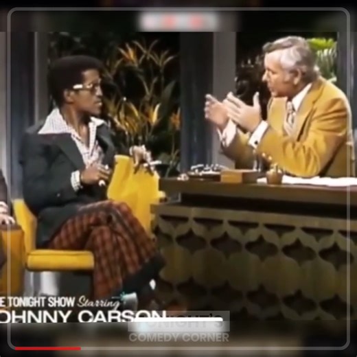 Sammy Davis Jr. Steals the Show on The Tonight Show with Johnny Carson 😆 - #johnnycarson #tonightshow #comedy #funny #sammydavisjr | Tonight's Comedy Corner
