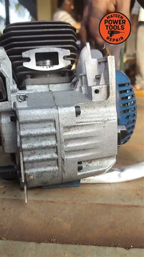 Check engine compression of the chain saw after replacing the piston and cylinder.