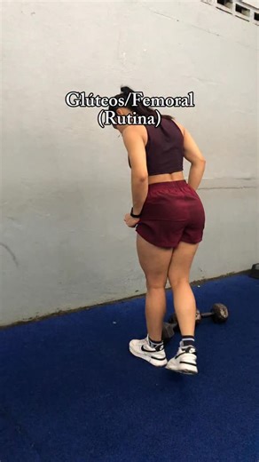 Rutina de Glúteo y Femoral🔥 Recuerda estirar y calentar bien ✅ 1 Iniciamos con hip thrust 3 series 10 repeticiones completas manteniendo un segundo arriba 5 segundos de Isometría Seguidas de otras cortas controladas al fallo 2. Desplantes hacia atrás en este caso yo utilice la Smith si en tú gym no hay la máquina puedes hacerlo libre con barra o con mancuerna, 3 series de 10 repeticiones por cada pierna, con el peso que tú controles 3. Sentadilla hack 3 series de 12 repeticiones 4. Peso muerto 