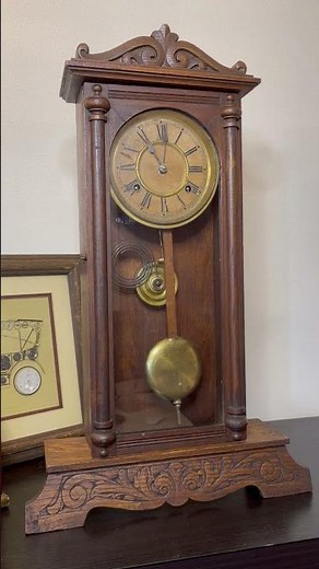 Waterbury Shelf Clock Chimes