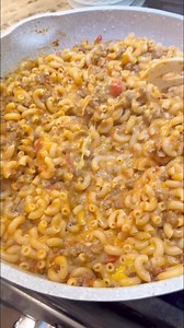 https://aldentediva.com/2024/02/26/homemade-hamburger-helper/ #pasta #easydinner #dinnerideas #easyrecipes #cooking | Al Dente Diva Food & Recipes