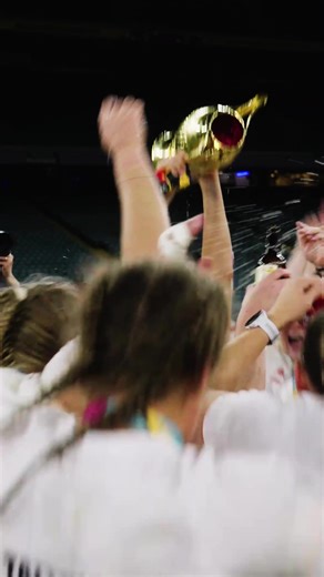Happy days 🤗 O2 | #WearTheRose | England Rugby