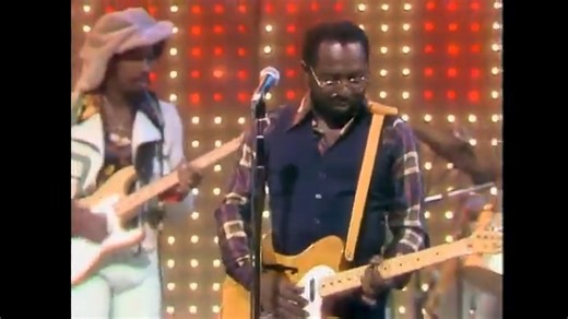 Give Me Your Love - Curtis Mayfield | The Midnight Special | Top Hat Crew's "Live Music Archives"
