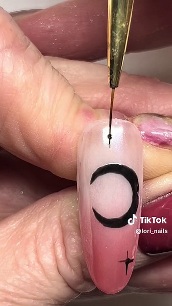 Lori_nails | Nail Art Educator on TikTok
