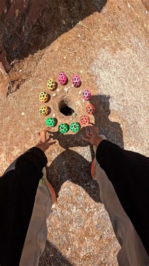 😲 Itni saari balls hole me gir gyi #shorts #video #parkour #stunt #running #jump #trending #ytshorts