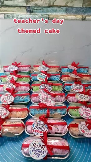 Teacher's Day Mini Cake Design Ideas