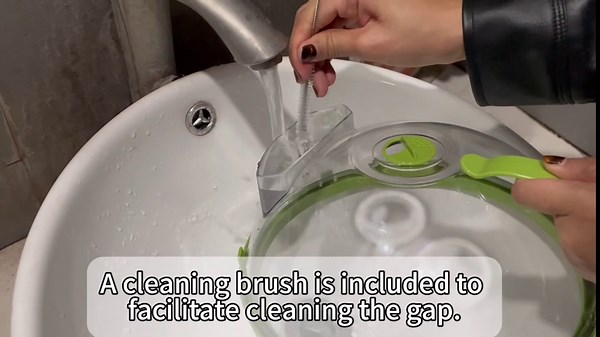 12 Inch Microwave Splatter Cover, Clear With Water Steamer, High BPA-Free Food Cover, Ideal for Large Dishes