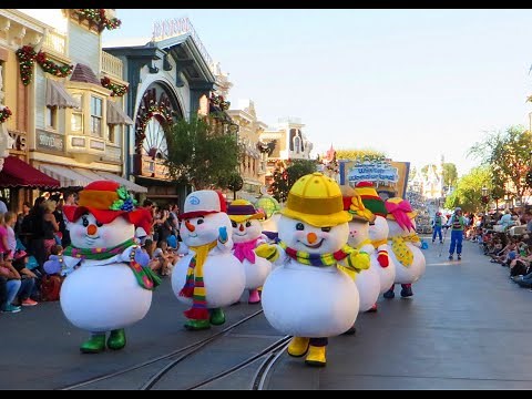 2014 A Christmas Fantasy Parade at Disneyland