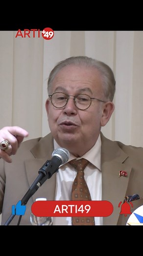 📌Müstafi Tümamiral Cihat Yaycı'dan Almanya'da dikkat çeken konuşma: - Dünyada en fazla soykırıma uğrayan millet Türklerdir! - Asıl savaşı başlatan Almanya, ama dayatma Türkiye'ye yapılıyor! - "Osmanlı" lafını ortaya atanlar yabancılar, özellikle de Almanlar. "Osmanlı" diye bir şey yok. "Osmanlı" bir handan ismi, milletin ismi Türk milleti. | Artı49