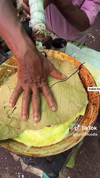 Explore Indian Street Food Delights