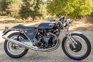 Godet's Egli-Vincent Is an Incredible Improvement on a Legend