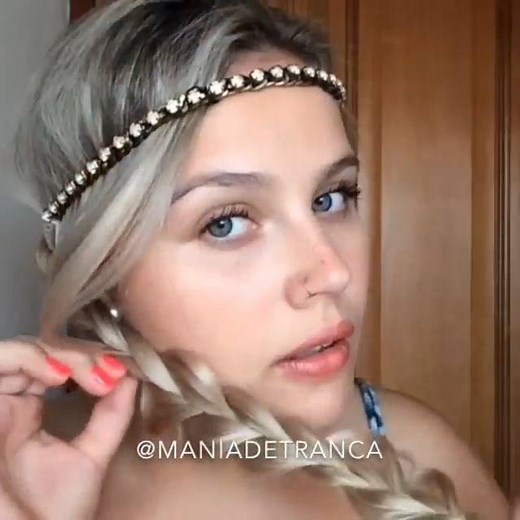 2.6M views · 27K shares | Romantic hairstyles By: @maniadetranca | MetDaan Creative | Facebook