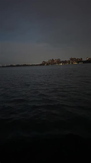 Elizabeth (@any_elizabet)’s videos with Oceans - Kenna Childs