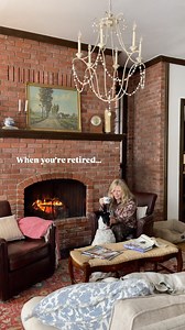 When you’re retired, Mondays become your favorite day of the week. They’re a weekly reminder that you don’t have to go to work AND you can stay in your pjs, drinking coffee, reading a book and playing with your dog… As long as you want! Cheers to retired life and as always, happy gardening! X Penny | Penny Pennington Weeks