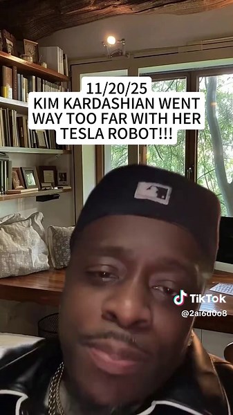 Kim Kardashian Goes All In on a Tesla Robot: Dating a Bot Could Be the Future of Celeb Glam 🤖🔥 #kimkardashian #teslarobot #dating #ai #robotics #elonmusk #fyp #foryou #greenscreen #scarytiktoks #news #expenzive_taste