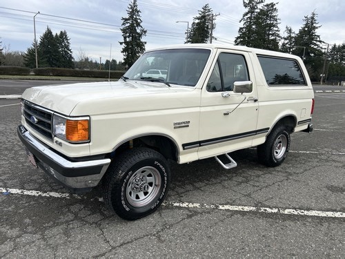 1990 Ford Bronco U100 XLT No Reserve rust free original paint | eBay