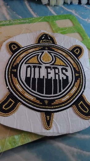 Crafting the Oilers Turtle Island Medallion and Lanyard